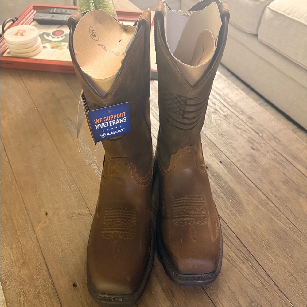 Ariat Workhog XT Patriot H20 comp toe work boots